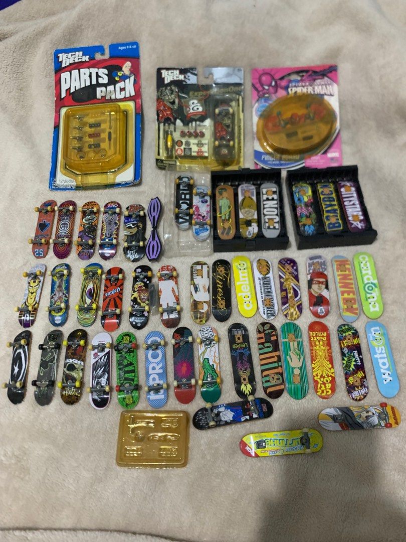 Tech Deck Fingerboard (Category: Action & Battle Toys) located in Davao. Submitted by riccirici (Listing ID 1259949284, Image 1). Description: Tech Deck fingerboard From US 50 pcs Price 9,750 Add SF JRS, J&T Bank Transfer, Gcash Note Hindi po nagamit, all most new Free spare/extra parts .