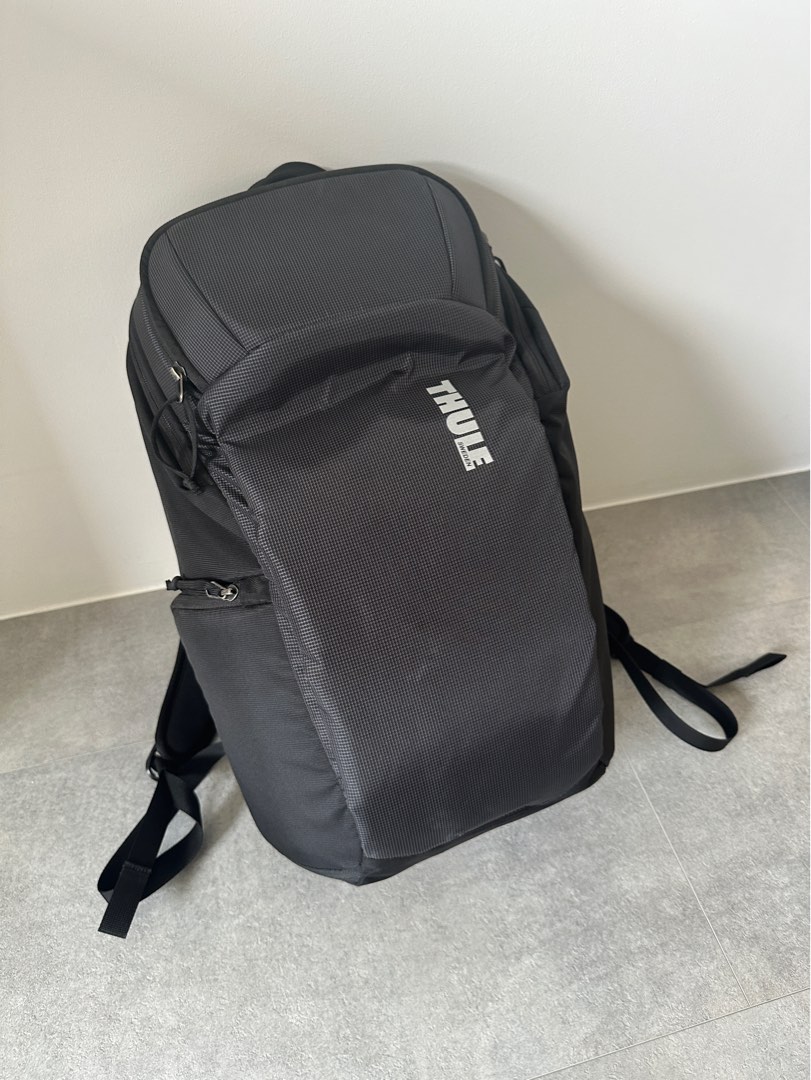 THULE Enroute Camera Backpack 20L Black, Men's Fashion, Bags, Backpacks
