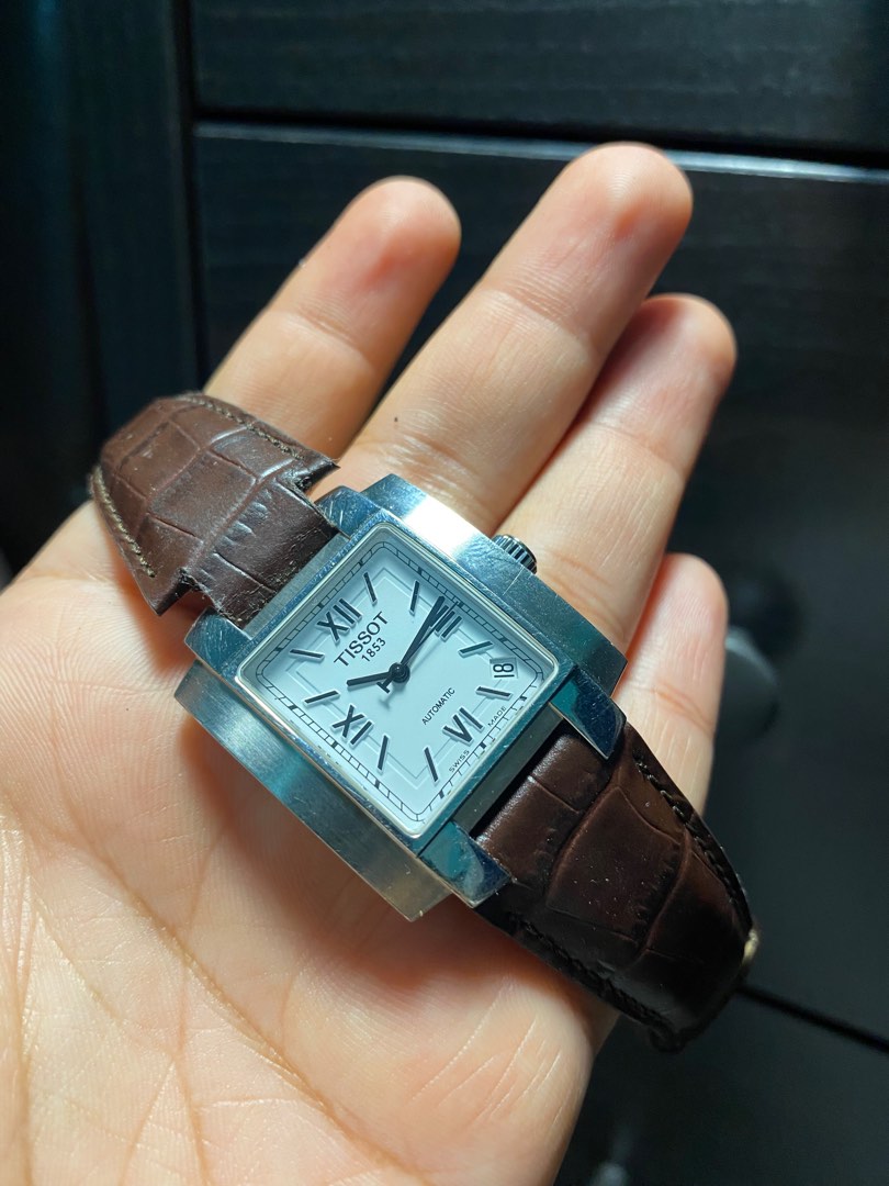 Tissot cartier store