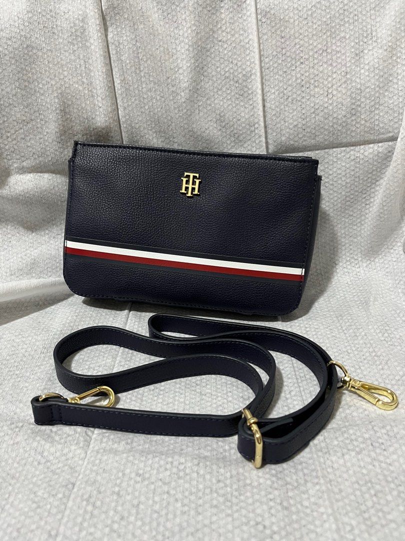 Tommy Hilfiger signature crossbody bag, Women's Fashion, Bags & Wallets