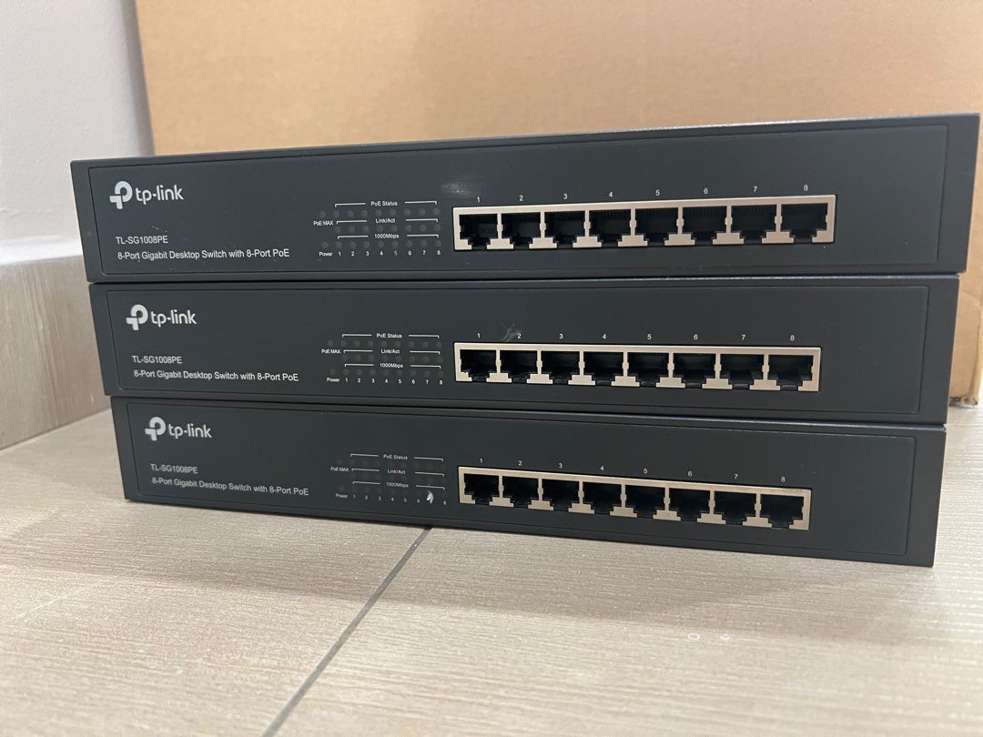 TP Link 8-Port Gigabit Desktop Switch with 8-Port PoE TL-SG1008PE ...