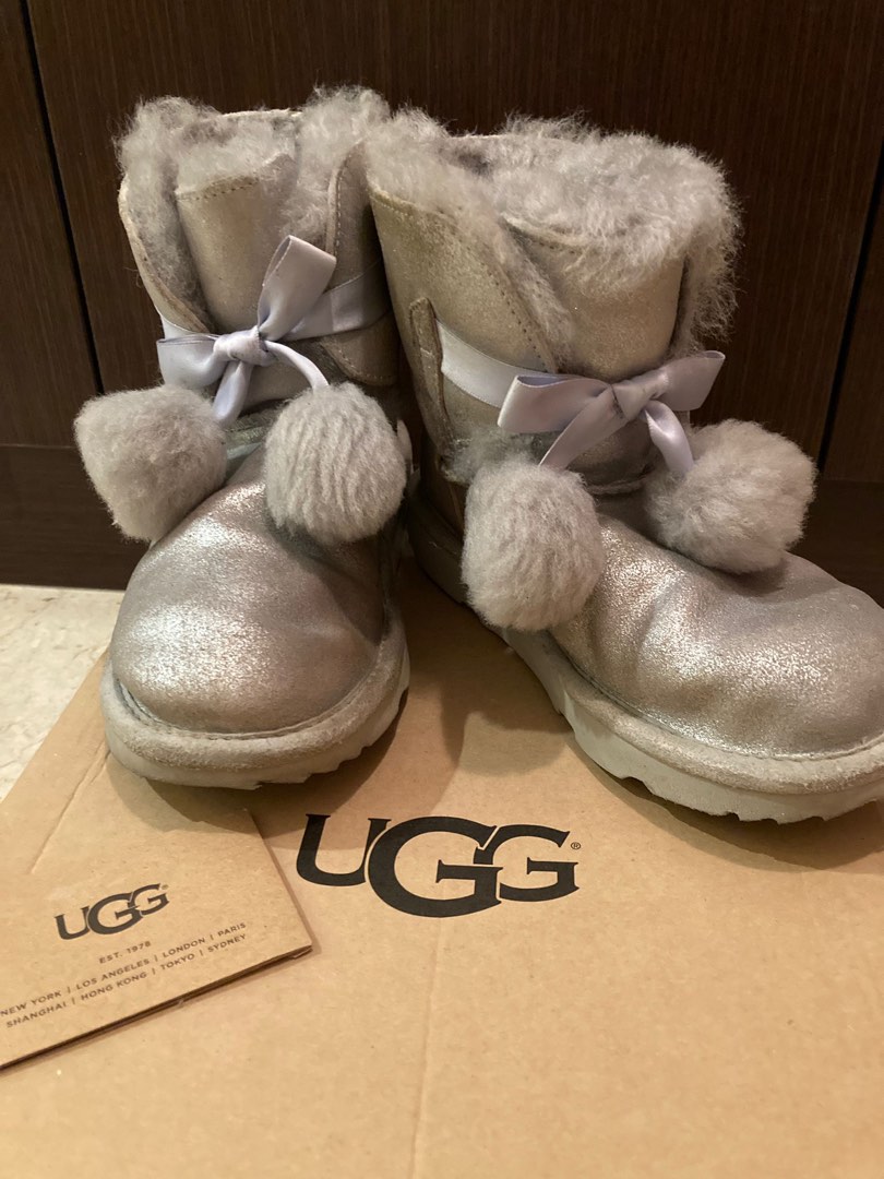 Ugg store gita metallic