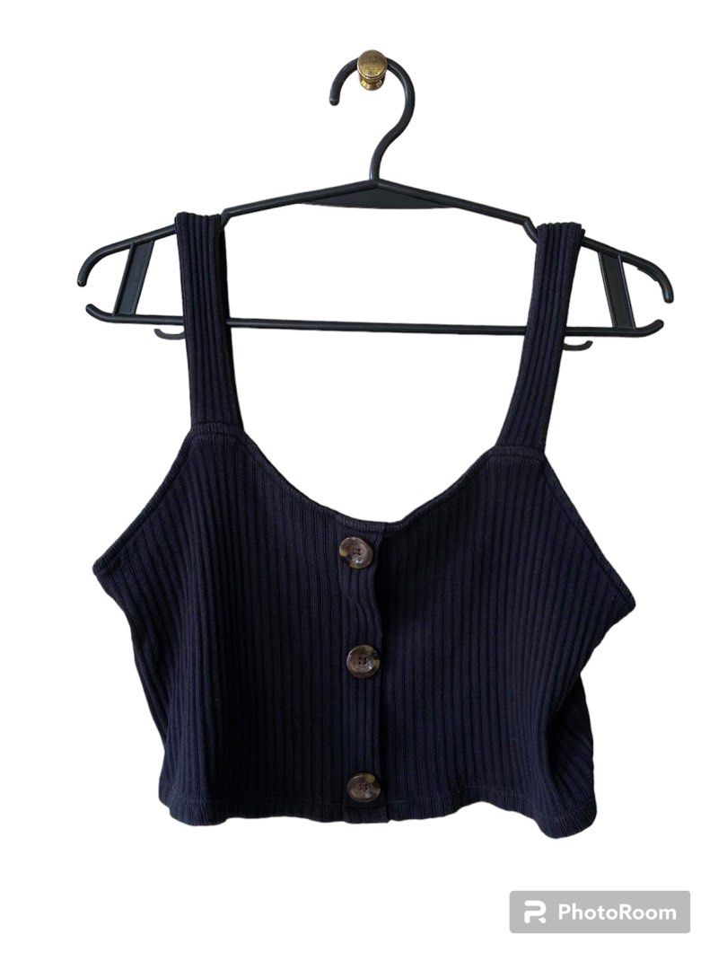 Buttoned Front Strappy Crop Tank Top in Black