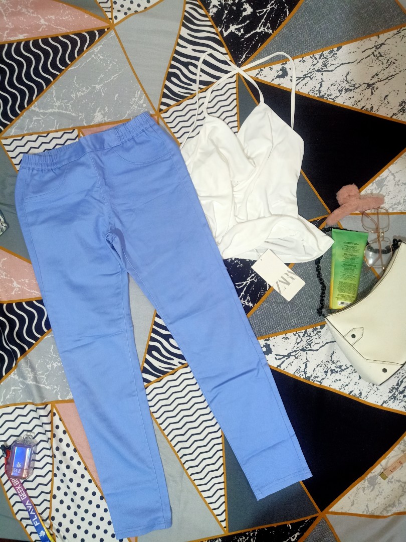 Uniqlo Soft Jeans, Women's Fashion, Bottoms, Other Bottoms on Carousell