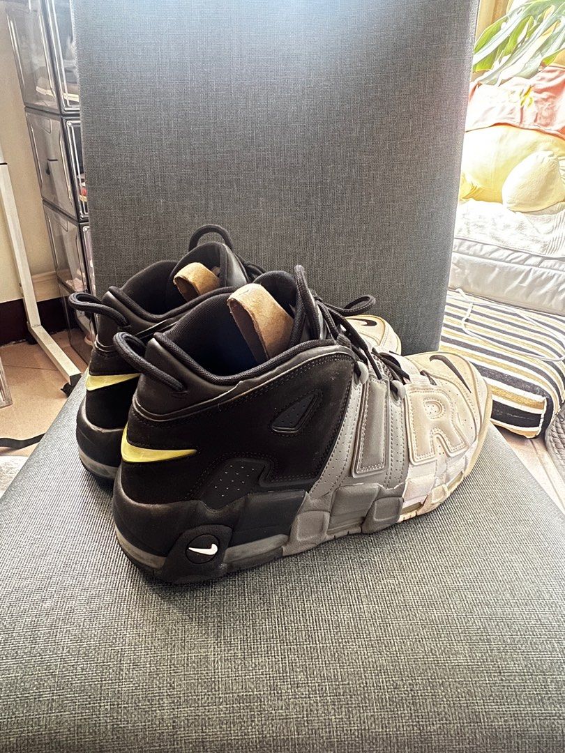 Tri outlet color uptempo