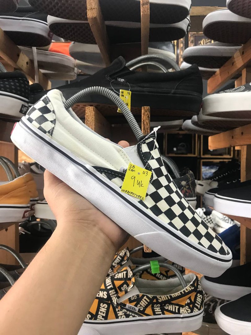 Vans checkerboard shoes uk clearance