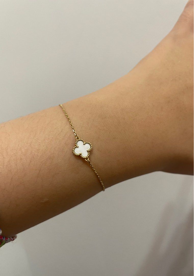 Gold van top cleef bracelet