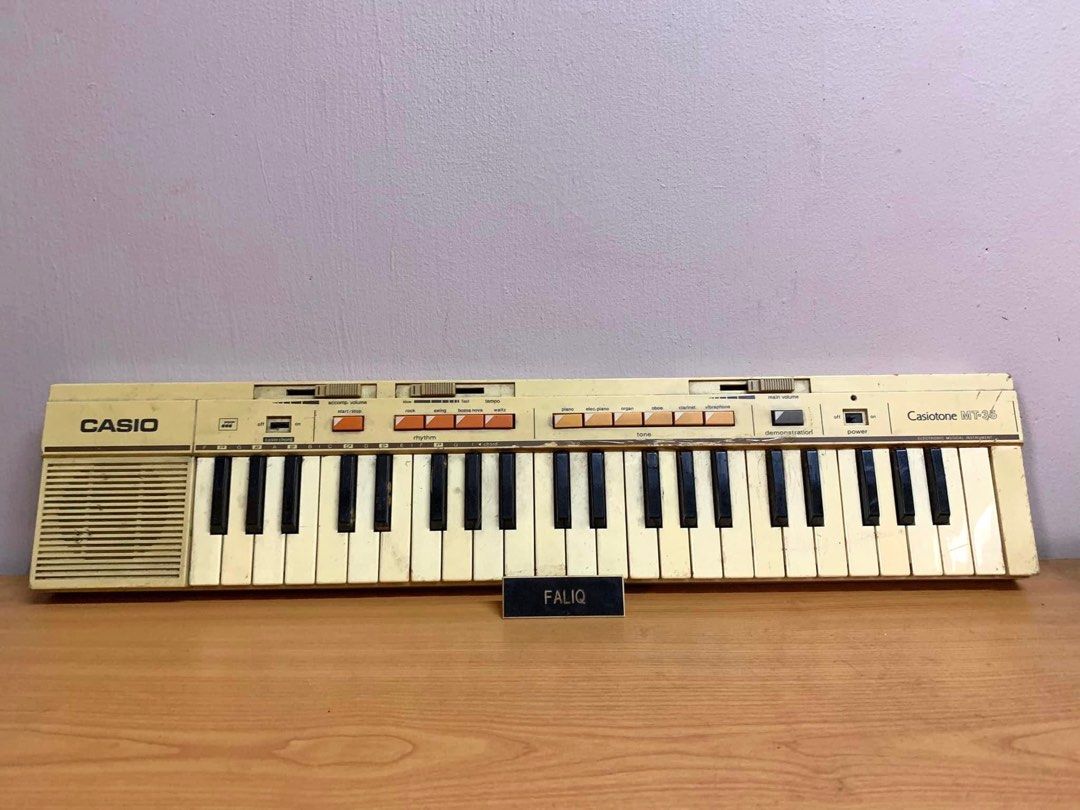 Vintage Casio Casiotone MT 35 Electronic Music Keyboard Hobbies