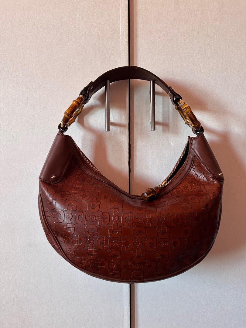 Gucci half moon hobo bag deals