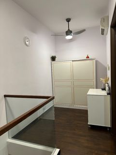 (Category: ) located in . Submitted by shengli890 (Listing ID 1259960596, Image 1). Description: .