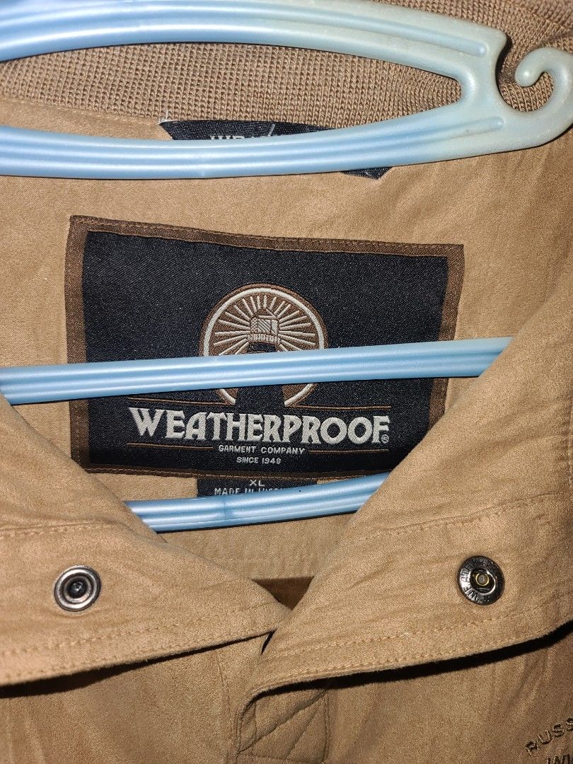 Weatherproof qzip button up jacket