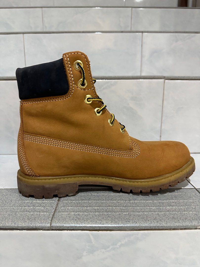 Ladies timberland boots size on sale 8