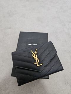 💯Authentic YSL Small Envelope WOC GHW, Luxury, Bags & Wallets on Carousell