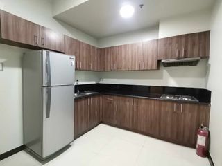 2BR MAGNOLIA RESIDENCES TOWER C SEMI FURNISHED CONDO FOR RENT QUEZON CITY