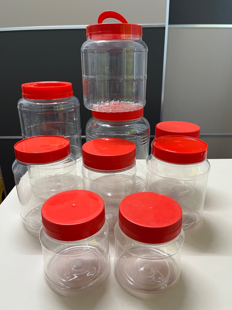 9 Red containers, Furniture & Home Living, Kitchenware & Tableware