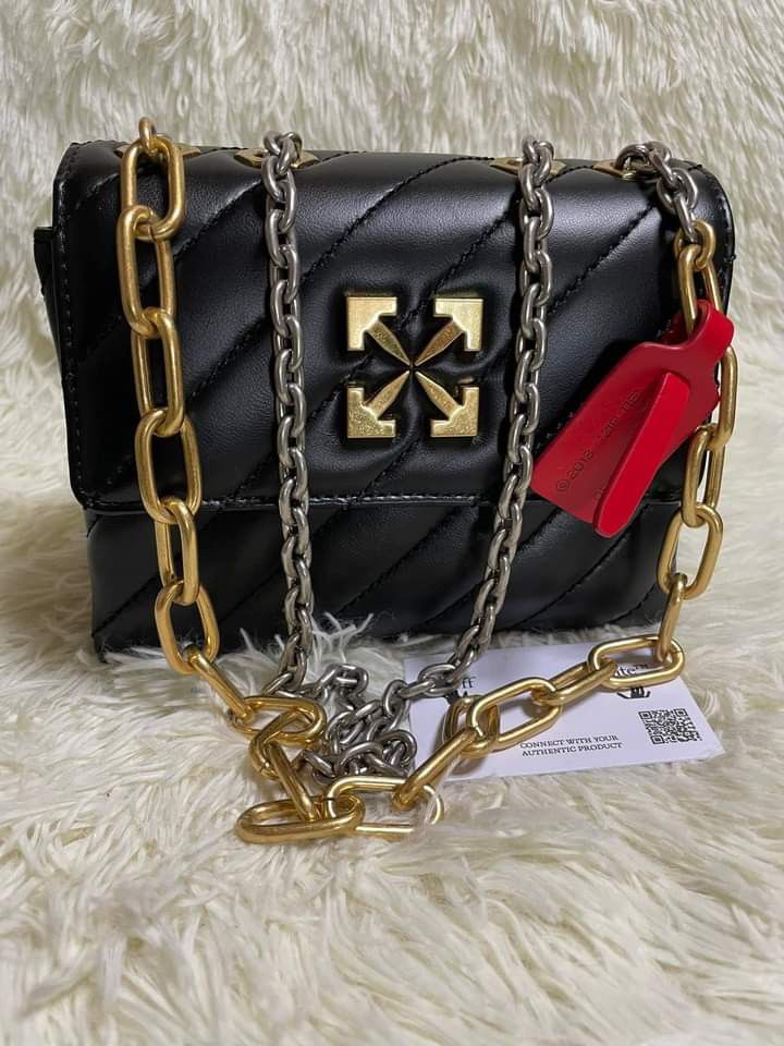 💯% Original Off White Lambskin (Category: Luxury Bags & Wallets) located in Manila. Submitted by mippolin (Listing ID 1260249594, Image 1). Description: 💯% Original Brand New Off White from Japan money back guarantee if proven fake.