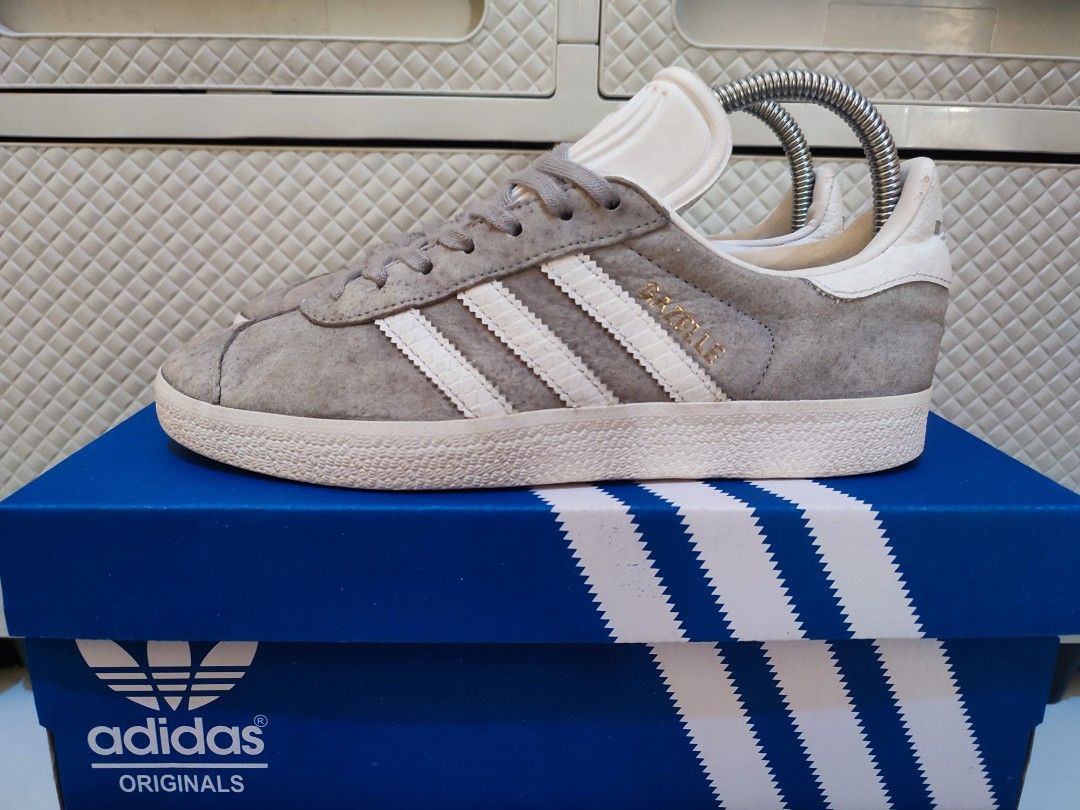 Adidas Gazelle II, Fesyen Pria, Sepatu Sneakers di Carousell