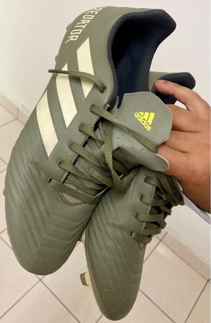 Adidas predator 19.4 sales flexible ground boots