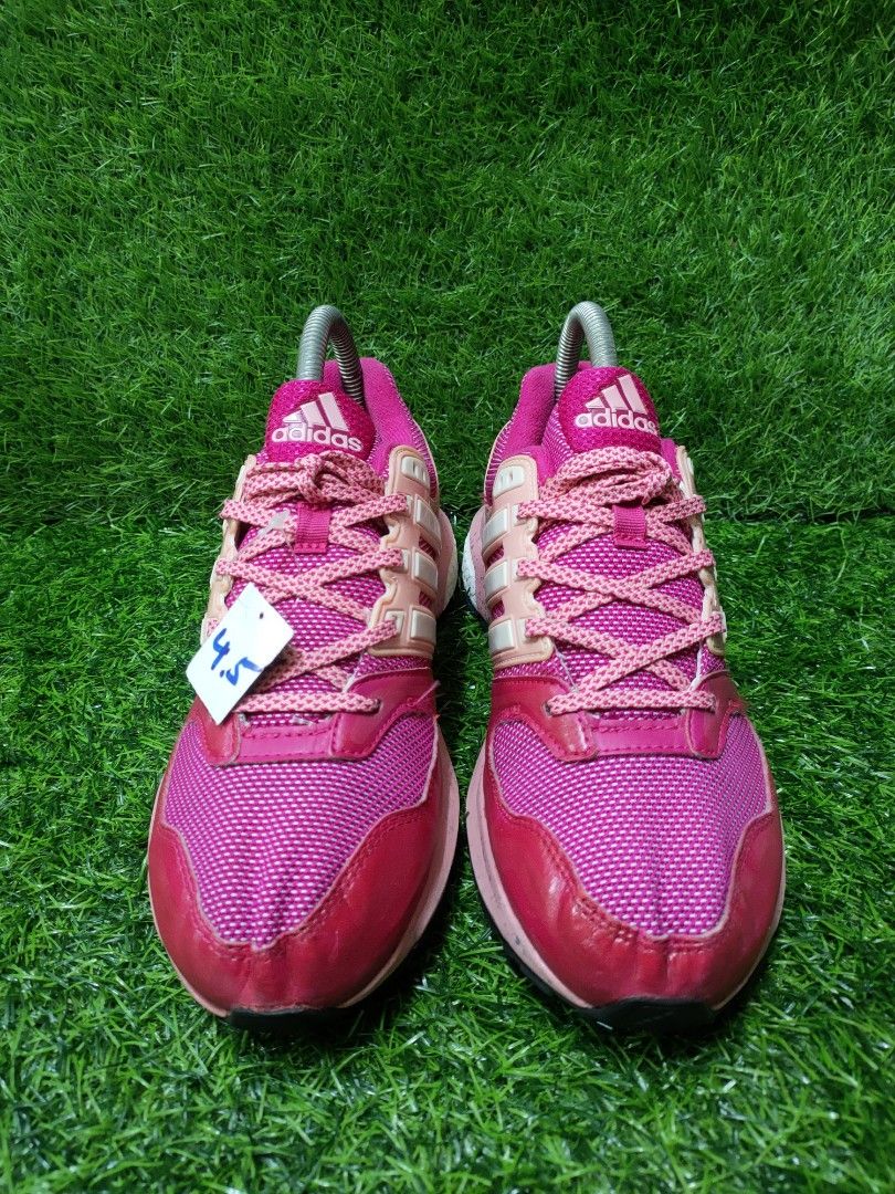 ADIDAS QUESTAR BOOST 4.5UK 23CM