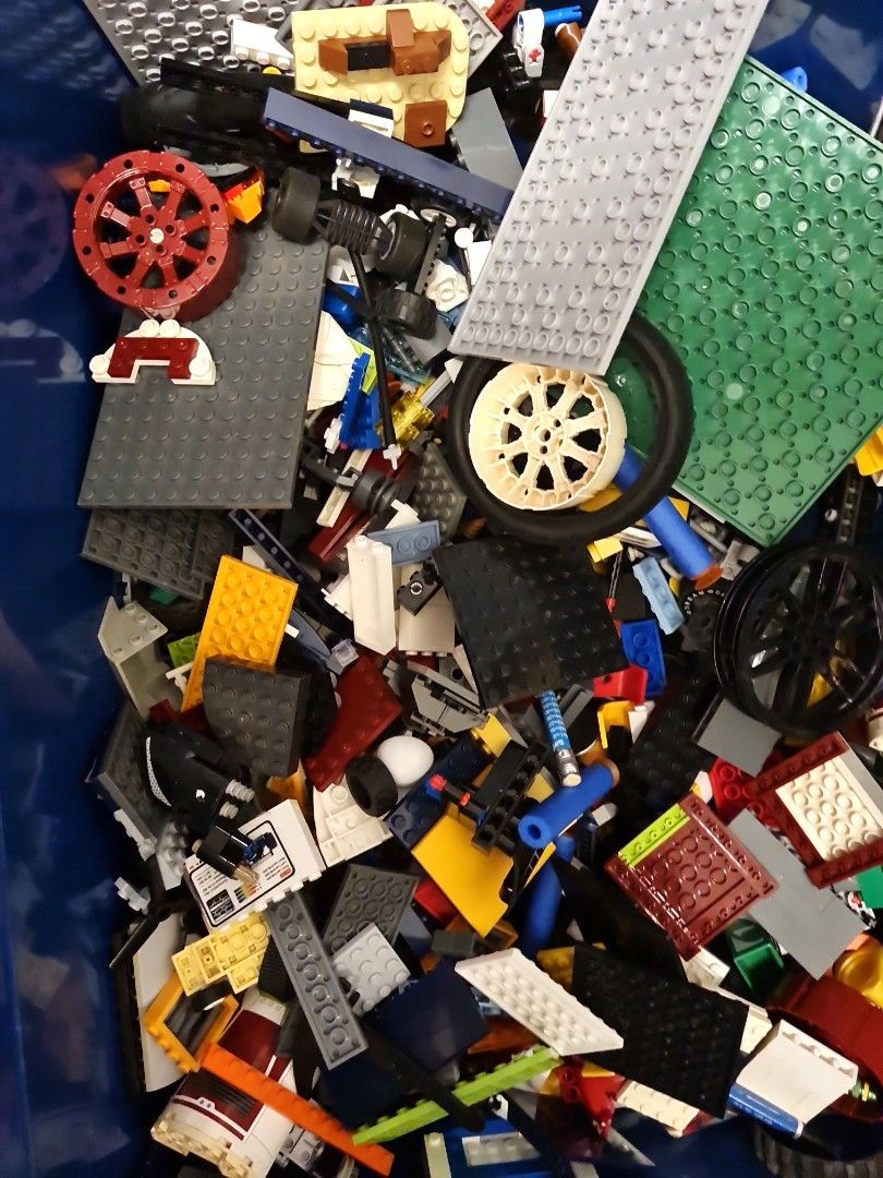 Lego technic assorted 2025 pieces