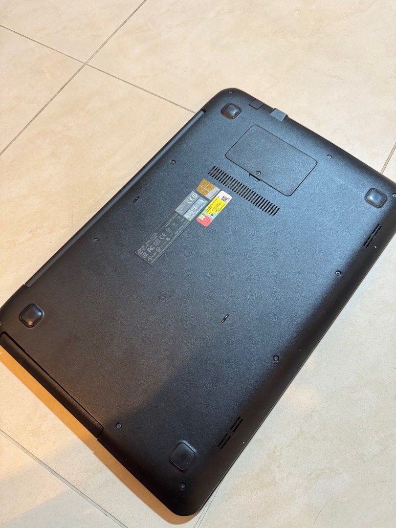Asus F555L i5 5200U 8GB Ram SSD 250GB HDD 500GB
