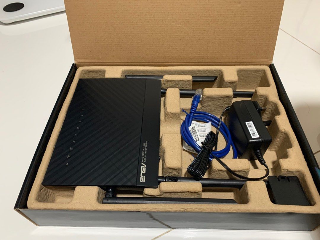 ASUS RT-AC1200G+ Router for sale, Computers & Tech, Parts & Accessories ...