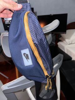 Authentic Nike Belt Bag / Sling Bag