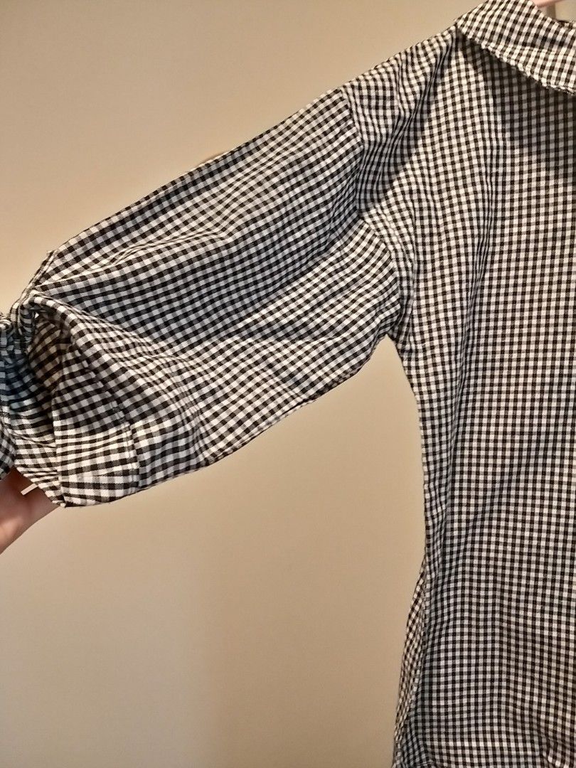 Baju model Sabrina Kotak-kotak, Fesyen Wanita, Pakaian Wanita, Atasan