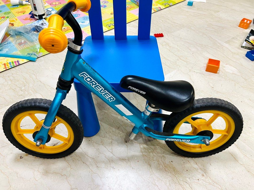 Balance Bike brand Forever 12inches 1.9kg Sports Equipment