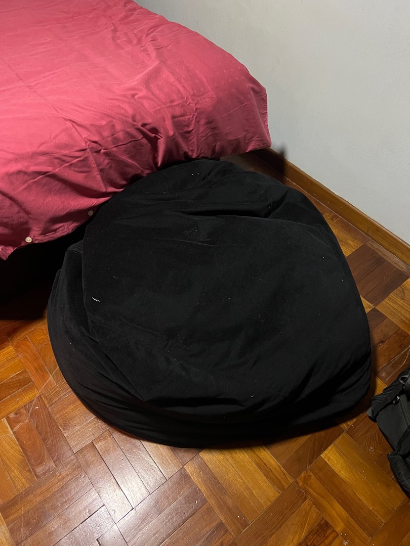 Bean Bag (Black), Furniture & Home Living, Furniture, Other Home