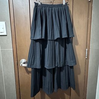 Black Pleated Layered Skirt