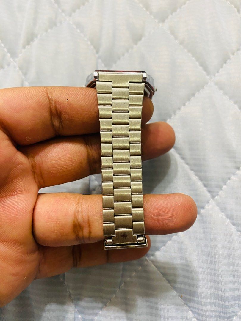 Casio discount aq 222