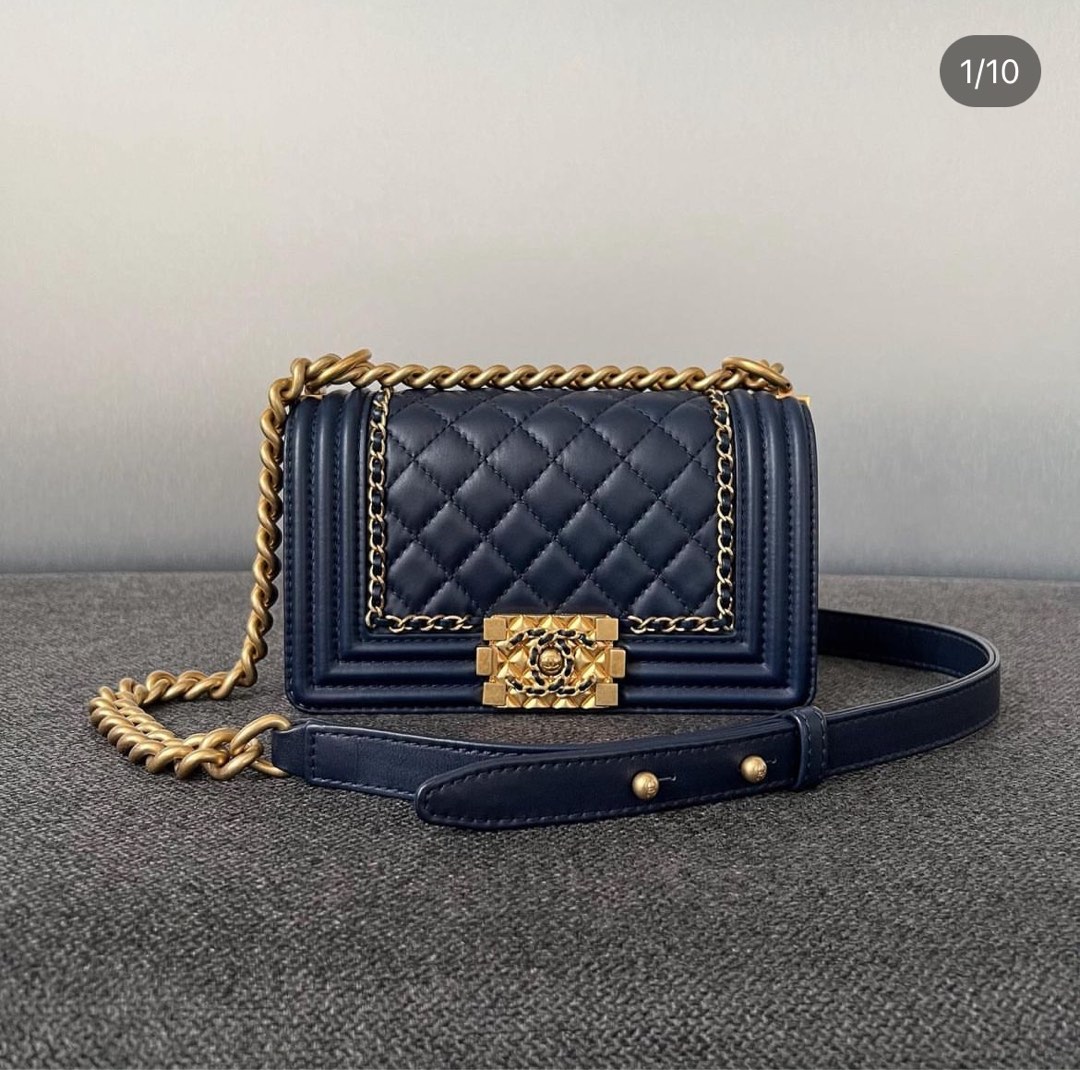 Chanel Le Boy Chain Small Calfskin Navy blue / Mghw, Luxury, Bags