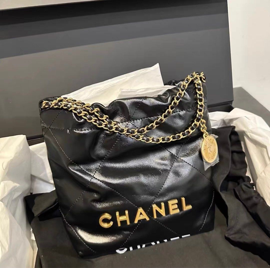 Chanel 22 in Pink, Small, Women's Fashion, Bags & Wallets, Shoulder Bags on  Carousell