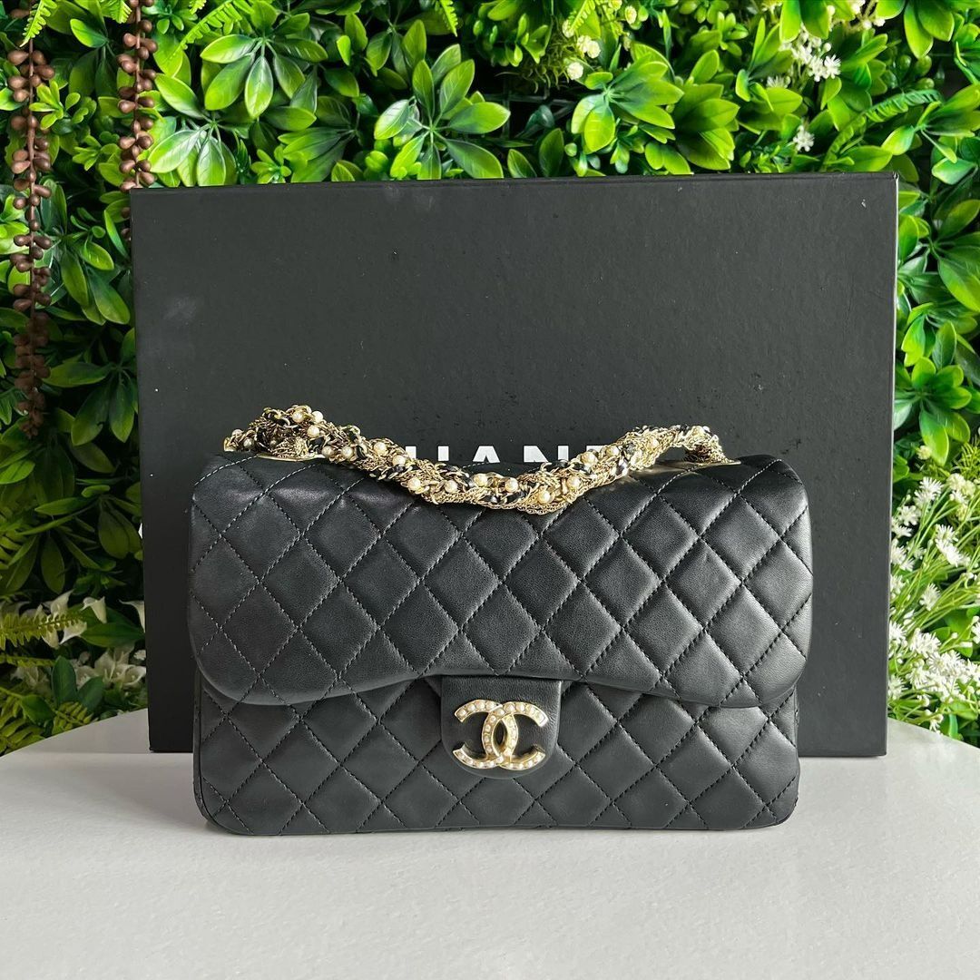 Chanel Black Quilted Lambskin Leather Westminster Bag with Gold, Lot  #58367