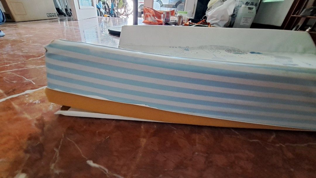 Changing base base (Category: Other Baby Bathing & Changing Needs) located in Singapore. Submitted by elsie63 (Listing ID 1260148155, Image 1). Description: Waterproof and easy to clean.