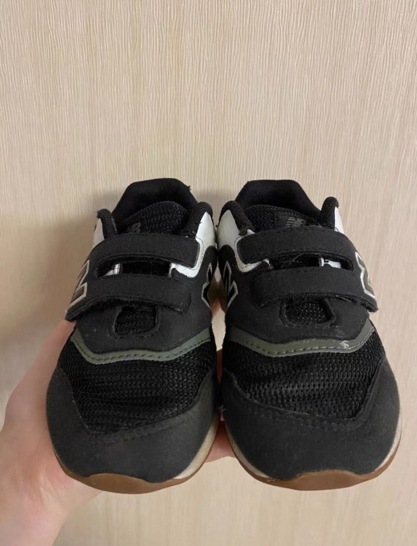 Children's hot sale athletic shoes