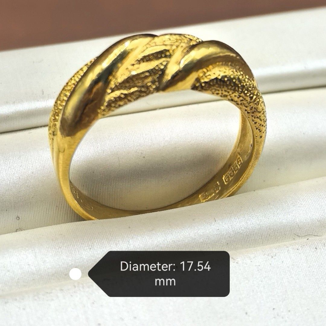 Chow Tai Fook 999.9 Gold Ring 6.33g Diameter 17.54 mm