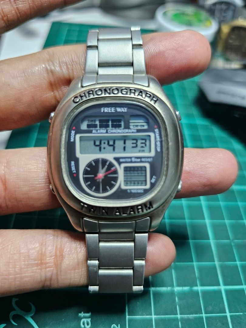 Citizen best sale alarm chronograph