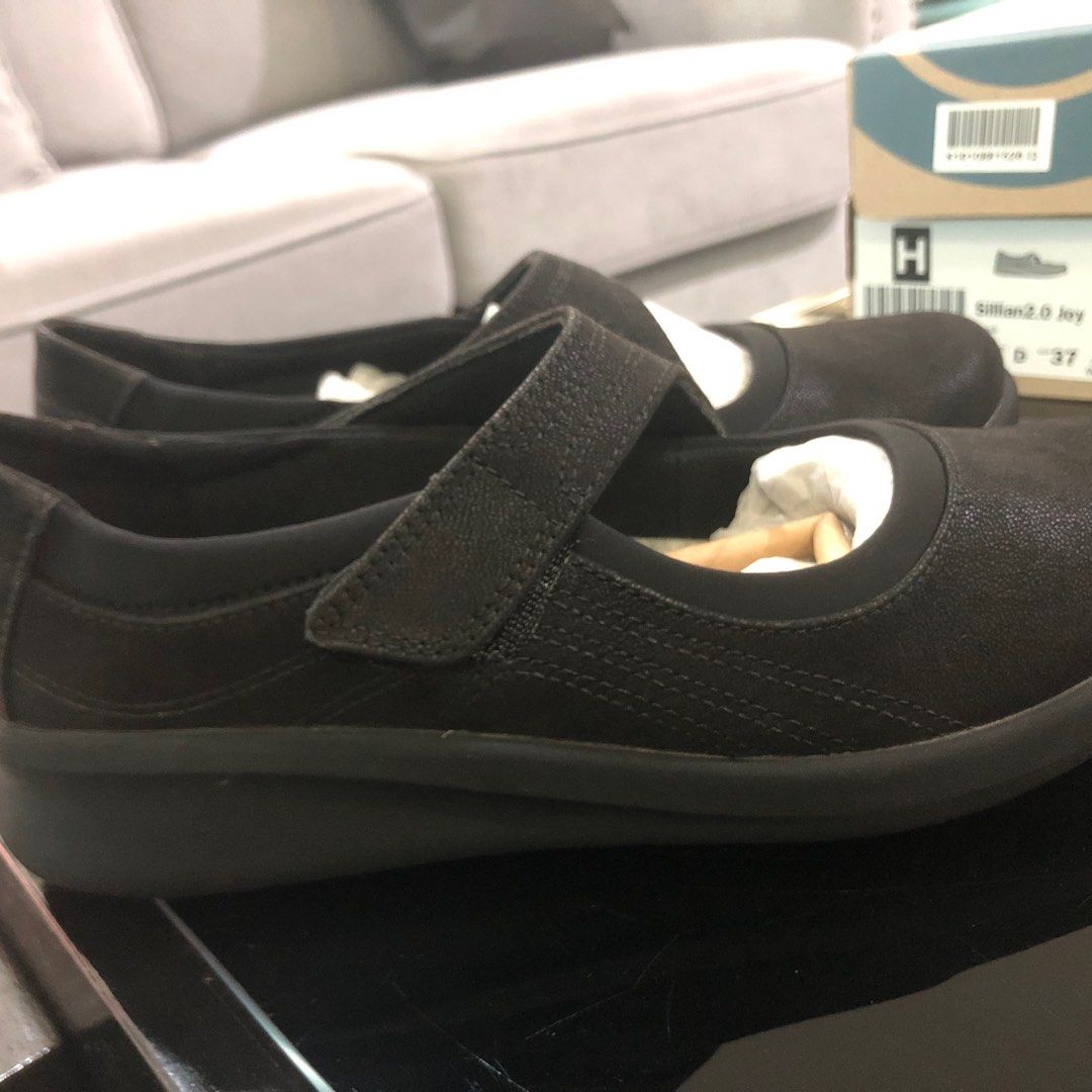 Clarks Women Sillian 2.0 Joy Mary Jane Shoe Women s Fashion