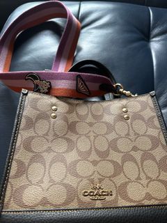 (Category: ) located in . Submitted by karentanflorence (Listing ID 1260126152, Image 1). Description: .