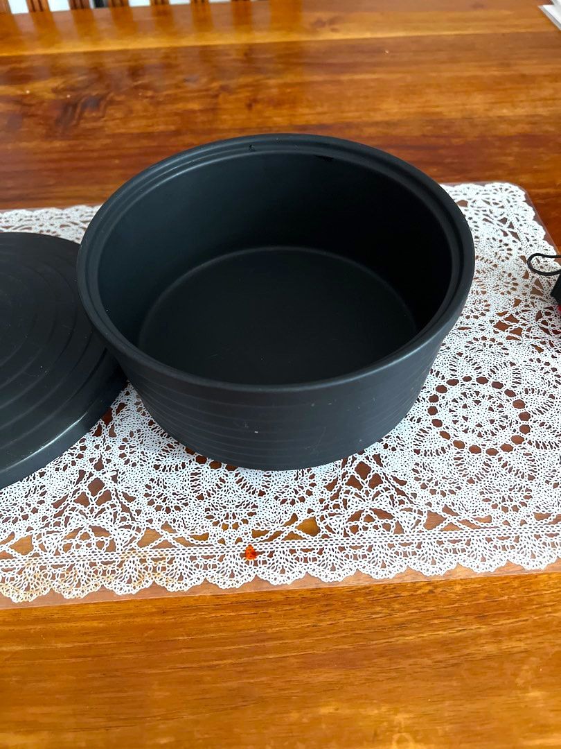 container for cooked rice, Food & Drinks, Rice & Noodles on Carousell