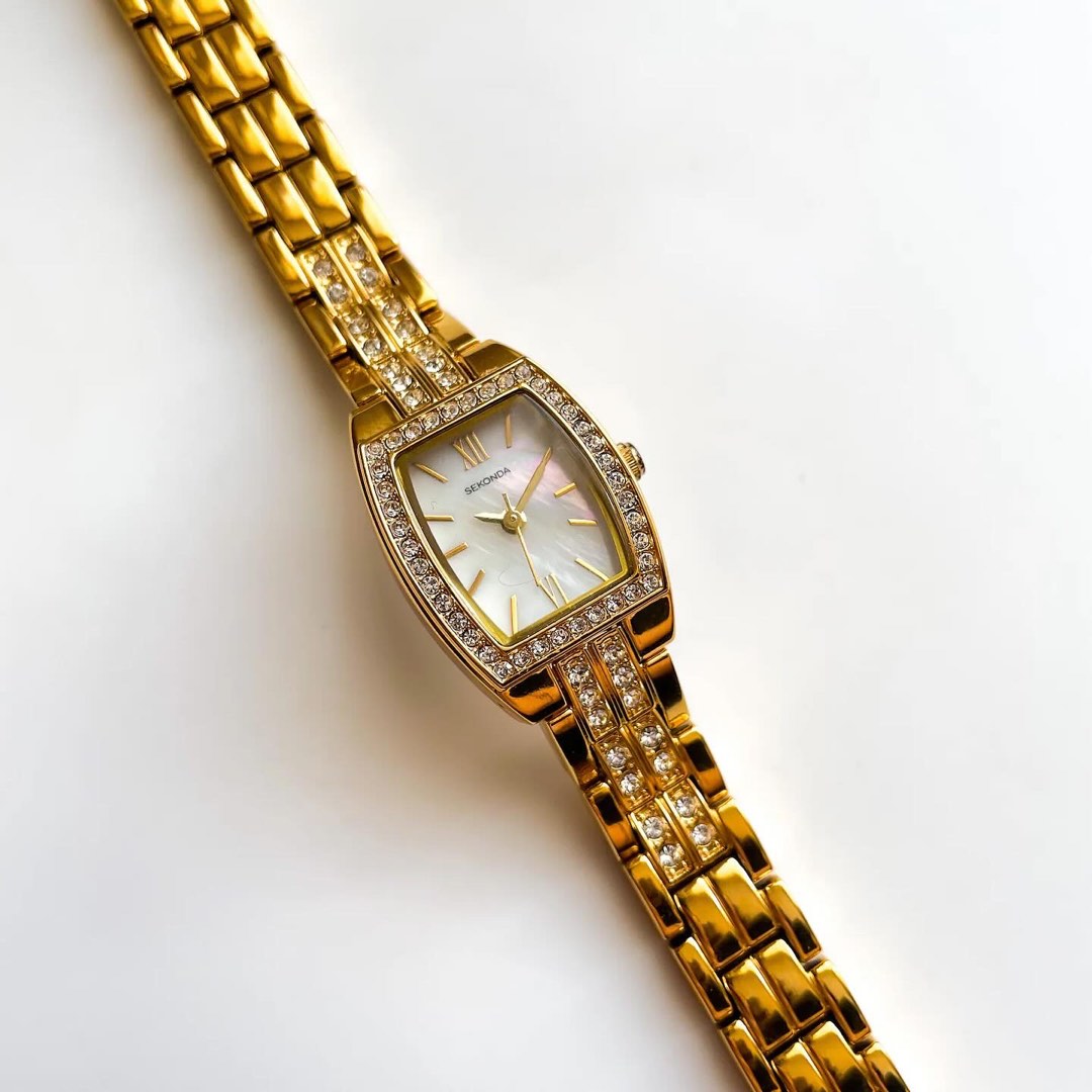 Sekonda clearance marcasite watch