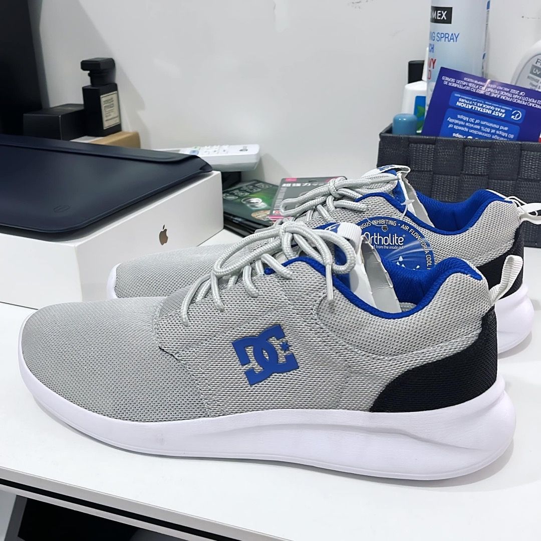 DC Rubber Shoes US9 Women s Fashion Footwear Sneakers on Carousell