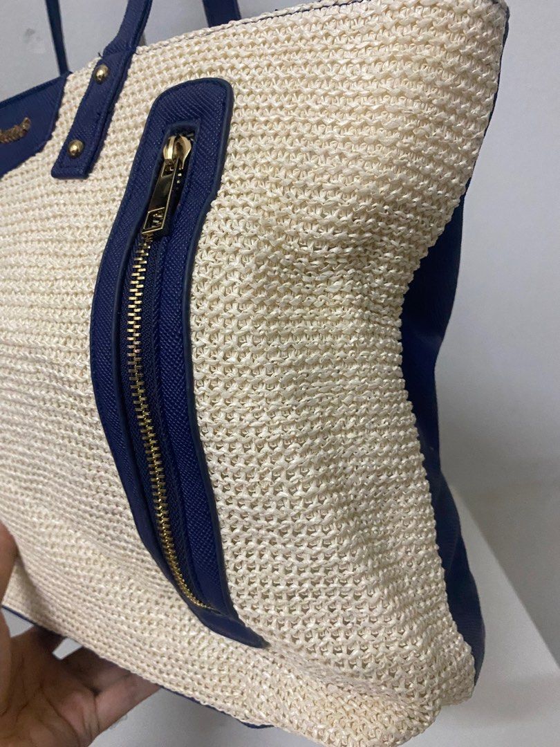 Wish sales shoulder bags