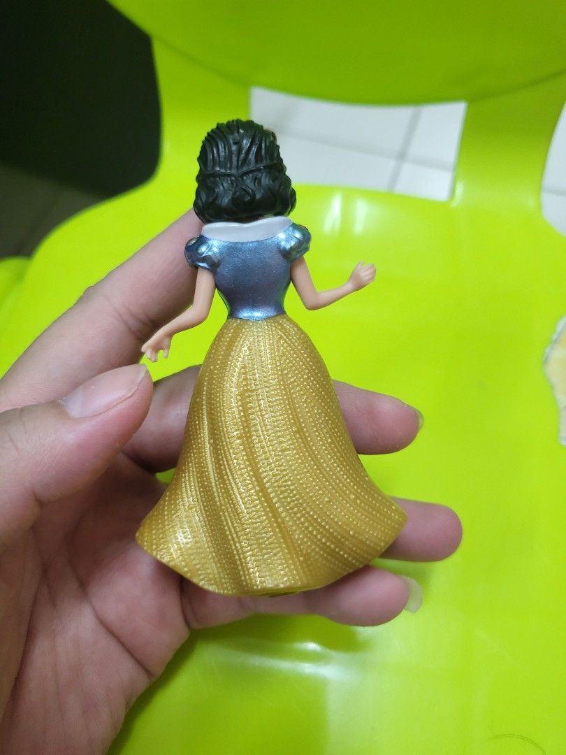 Snow white magiclip doll sales