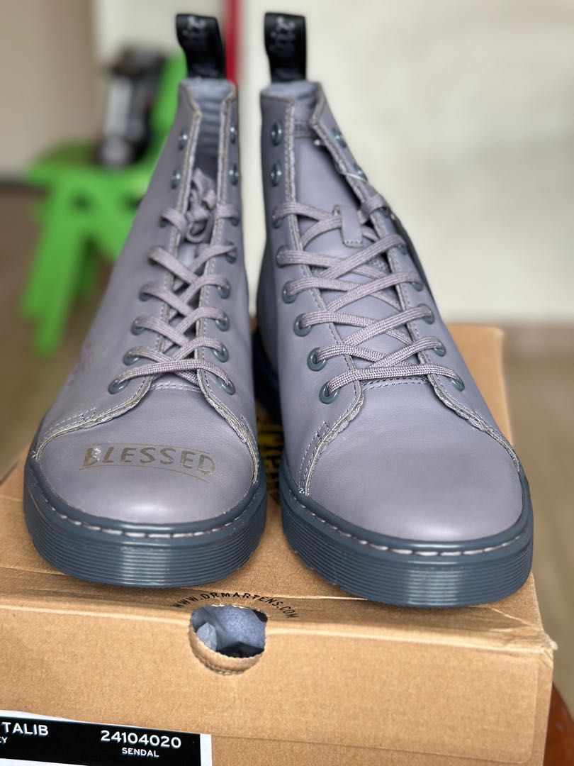Talib sendal hotsell dr martens