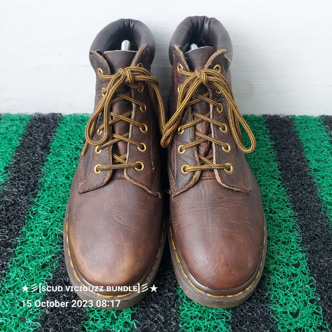 Dr Martens Crazy Horse MIE 6UK Men s Fashion Footwear Boots on