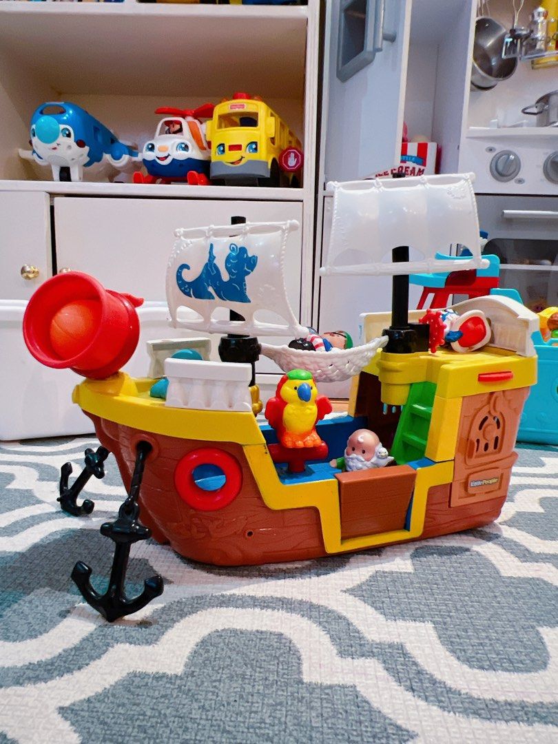 Little people pirate ship hotsell