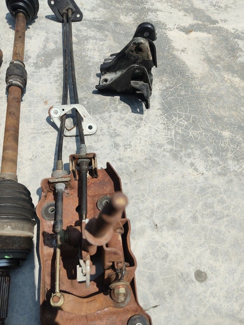 Gearbox Wira Manual 1.5, Auto Accessories on Carousell